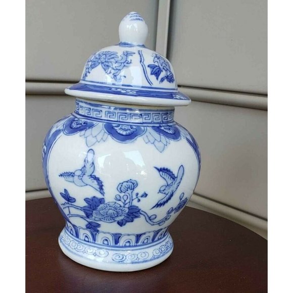 Vintage Blue and White Ginger Jar Urn 9" Handpainted Birds and Flower Porcelain - Picture 1 of 5